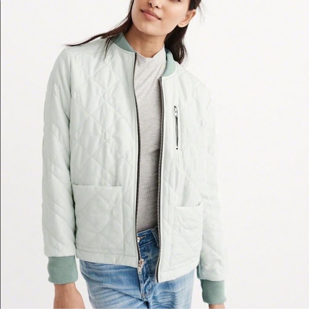 Abercrombie & Fitch Mint Quilted Bomber Jacket Size Small